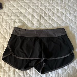Lululemon speed up shorts